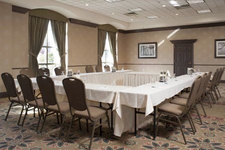 Doubletree By Hilton Kenosha, Wi Hotel