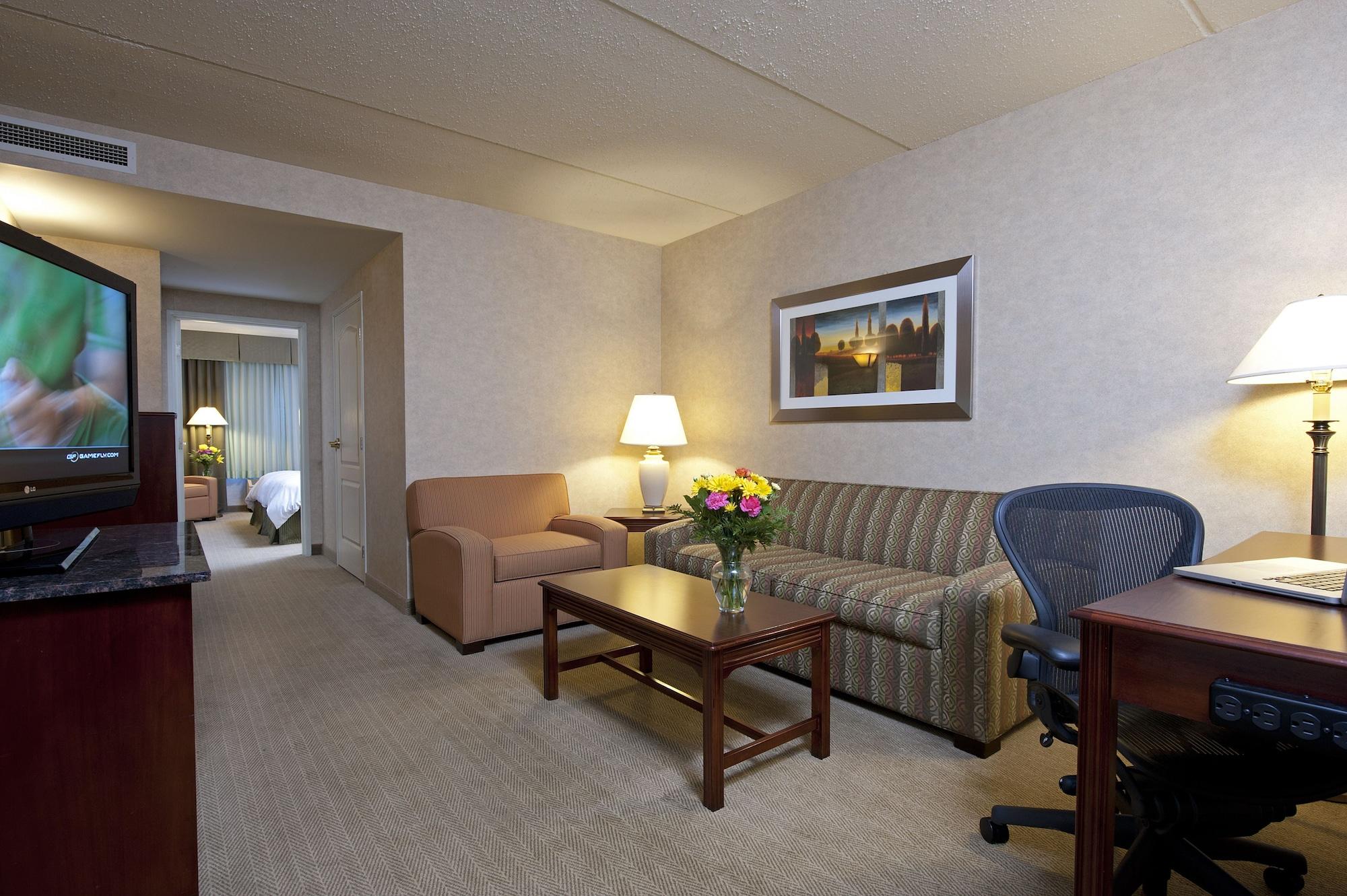 Hotel Doubletree By Hilton Kenosha, Wi